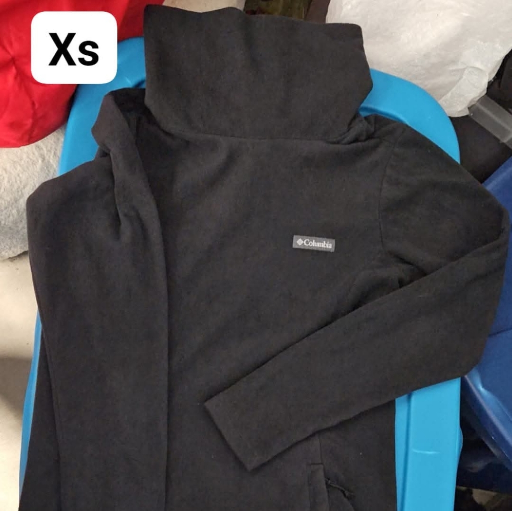 Columbia xs